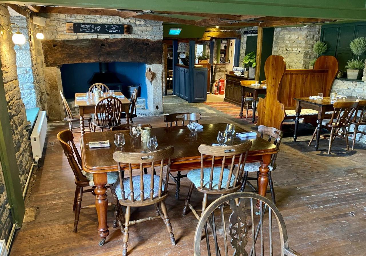 The Lion At 5* West Pennard